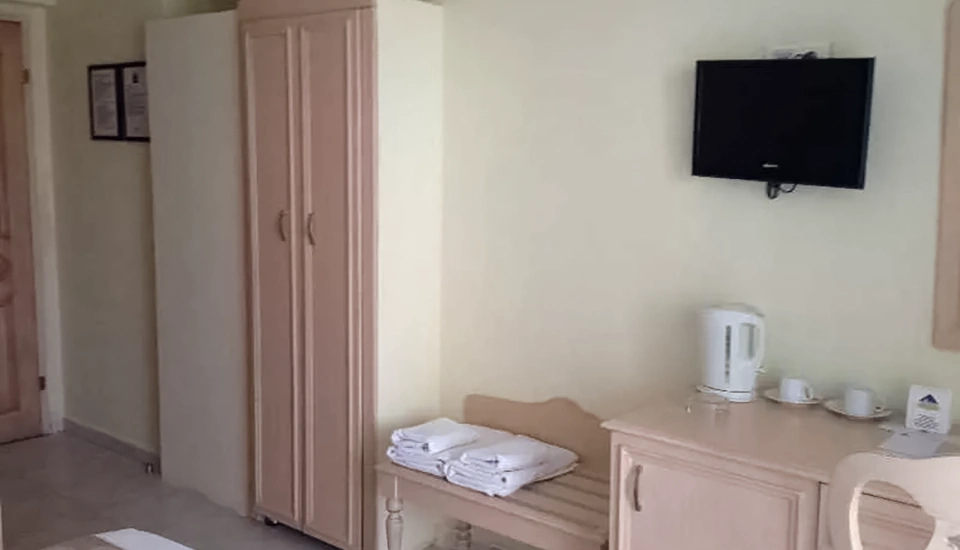 هتل آپارتمان گلدن مون کوش آداسی